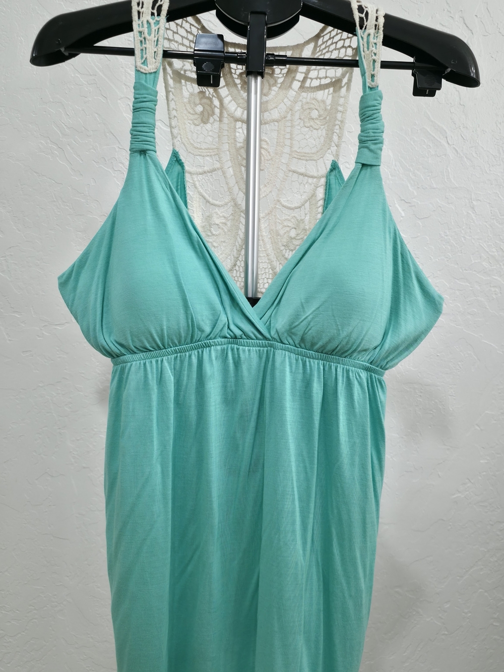 Crochet-Back Turquoise V-Neck Women's Tank Top